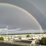 Διαμέρισμα Numanapaceemare *