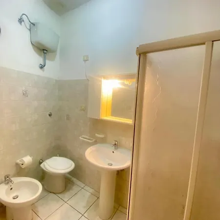 Numanapaceemare * 努马纳