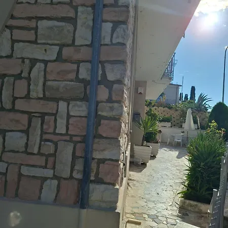 Numanapaceemare * Numana